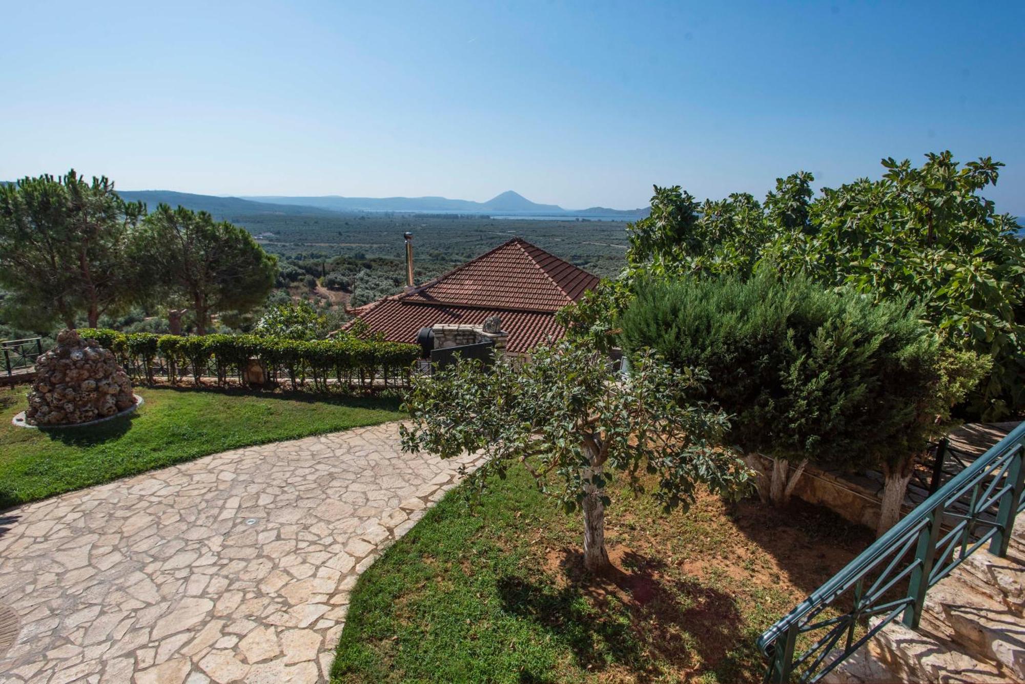 Tragana Villa ภายนอก รูปภาพ